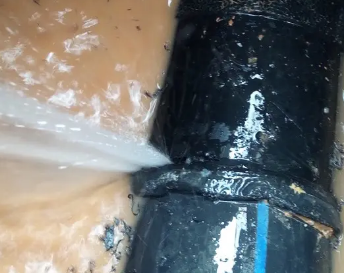 巴马漏水维修价格明细